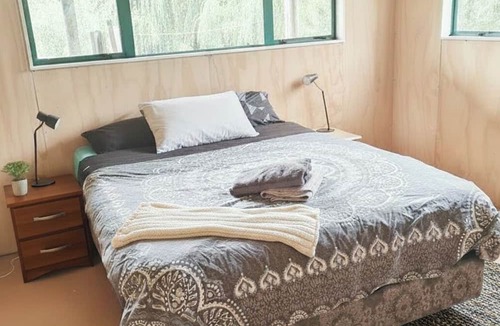 Redwood Valley Cottage | Artist Cottage near Mapua