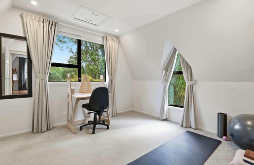 Okere Falls House | Tui Cottage - Native Bush, Walk to Kaituna River