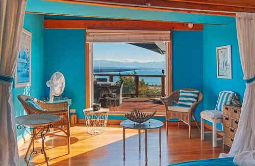 Britannia Heights House | Hilltop Ocean Views - Outdoor Baths & Pool