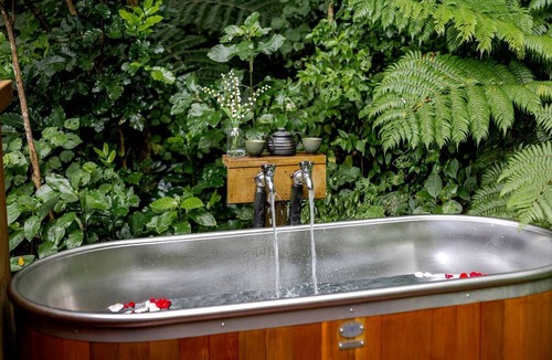 Khandallah Cabin | Luxury Studio Pod with Private Cedar Hot Tub & Deck in Wellington, New Zealand