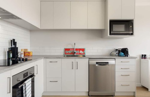 Te Awamutu House | Charleton's 2 on Teasdale. A beautifully appointed NEW 3 bedroom town-house.