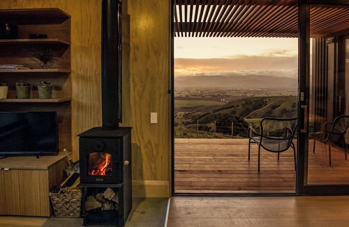 Martinborough Cabin | Whitimanuka Retreat - Your ultimate private getaway with incredible views.