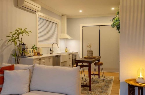 Acacia Bay Apartment | Acacia Bay Secret