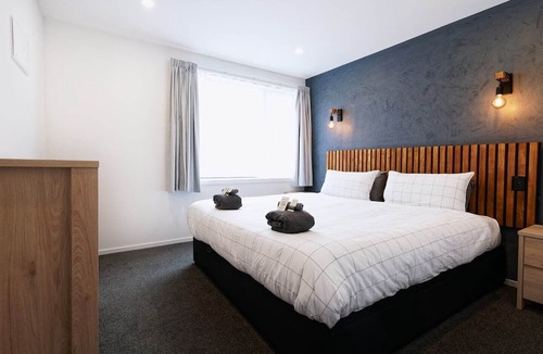 Calversham Apartment | Hidden Gem in Calton Hill
