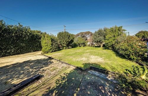 Te Awanga House | Coastal Embrace - Te Awanga Seaview Escape