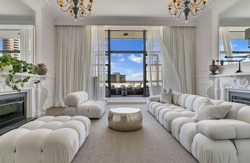 Auckland Central Business District Apartment | Beautiful 2 Bed 2 Bath Retreat Rooftop Pool Tennis