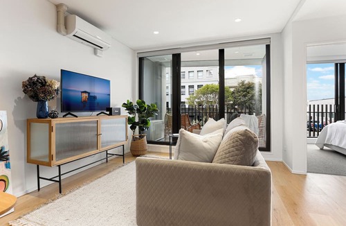 Auckland Central Business District Apartment | The Grace Apartments by Urban Rest