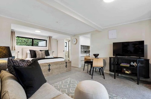 Kohimarama Apartment | 1-bed wow factor in Kohimarama