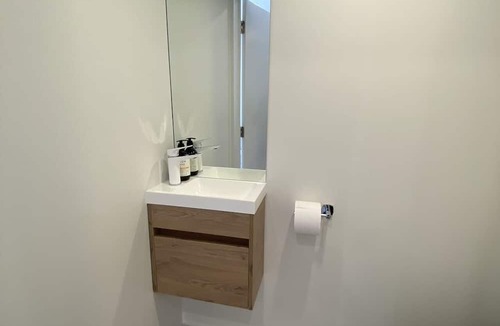 Merivale House | Charming Retreat in the Heart of Christchurch City