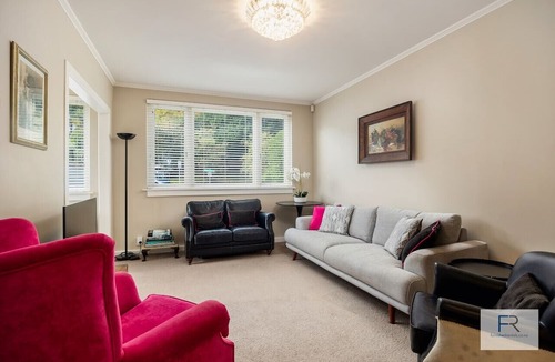 Mount Eden Apartment | Spacious Mt Eden Apartment|by Furnished Rentals