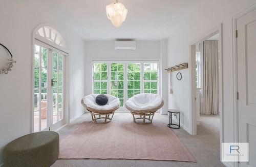 St. Heliers House | Stunning Home with Ocean Views