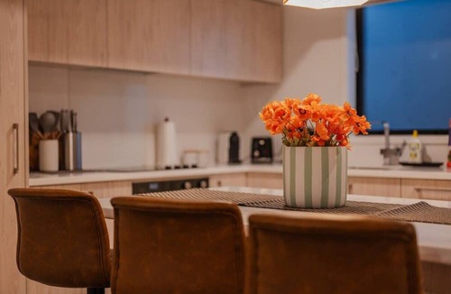 Riccarton House | The Riccarton Niche - Sleek 2-Bedroom Urban Pad