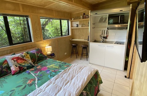 Whangamata Cabin | Bush Edge Studio
