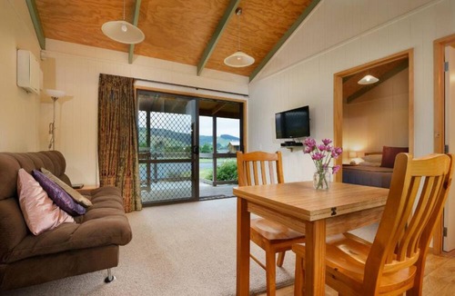 Mosgiel Apartment | Longbourne Lodge