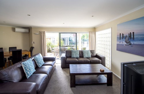 Mount Maunganui Apartment | The Reef Beachfront Apartments