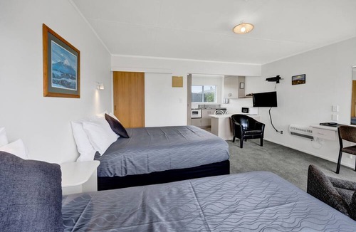 Hawera Apartment | Avon Motel