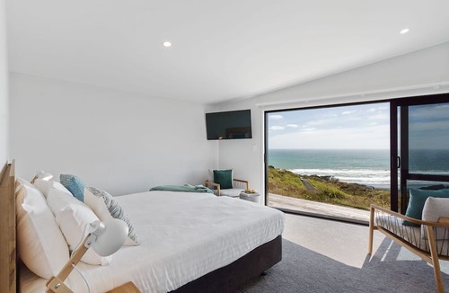 Lake Puketi Apartment | Castaways Resort