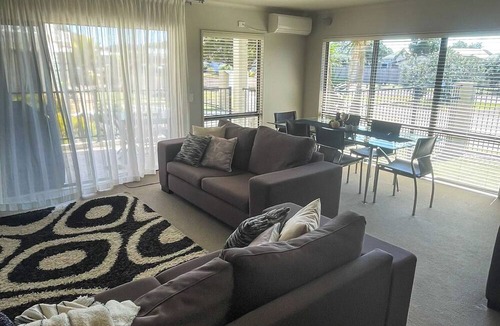 Pauanui Apartment | Ocean Breeze Resort