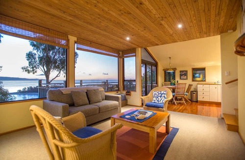 Britannia Heights Apartment | The Wheelhouse Inn