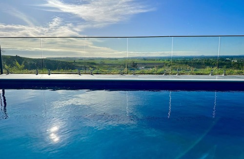 Papamoa House | Luxury Papamoa escape, heated pool, amazing views, a family paradise!