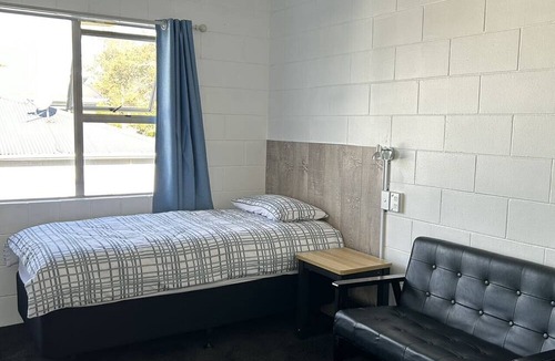 Frankton Apartment | Avon Apartments
