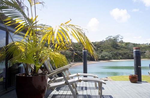 Te Tii Cottage | Driftwood Seaside Escapes