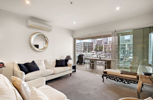 Auckland Central Business District Apartment | QV Stays Spacious Lighter Quay Haven