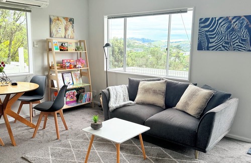 Johnsonville House | Cloud Catcher - Family Comfort & Scenic Views