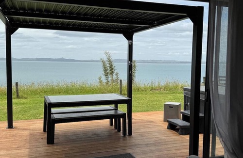 Pouto House | Kapia Lodge - Luxury waterfront