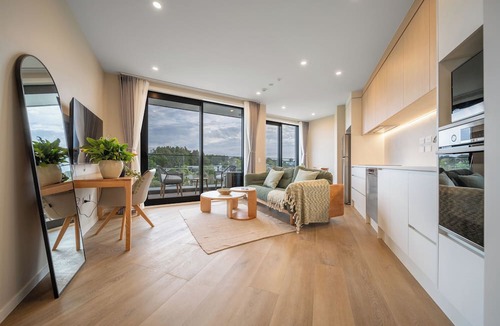 Northcote Apartment | Palm Suites - Auckland