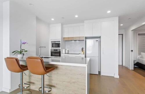 Epsom Apartment | Executive Apartment w carpark