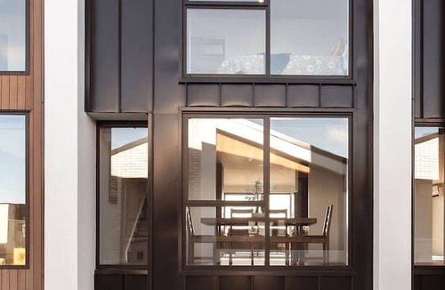 Addington Apartment | Stylish Brand New Sunny 3Bdrm 3Bth garage sleeps 6