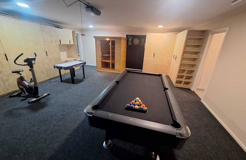Rolleston House | Family Paradise Retreat 3BRHaven with Sauna and Massage Chair