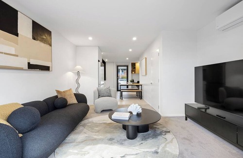 Christchurch City Centre Apartment | Central 2BR/2BA Apartment Near Stadium & The Terrace