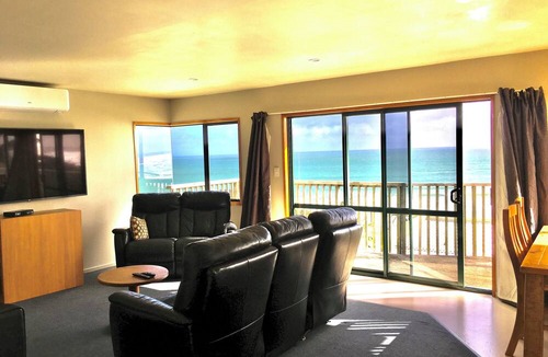 Ahipara House | 90 Mile Paradise