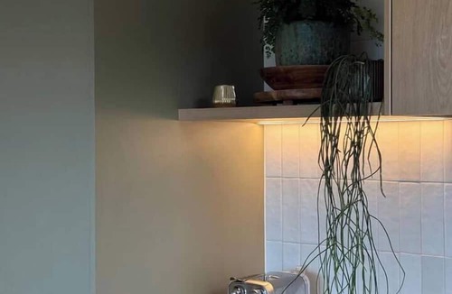 Piha House | The Little Louise's of Piha
