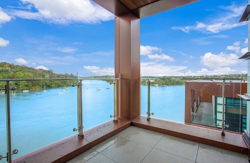 Hobsonville Apartment | Catalina Bay Seascape with Bay Views and Carpark
