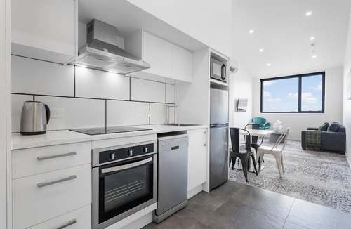 Avondale Cottage | Layard Apartments 532 – West Auckland Apartment