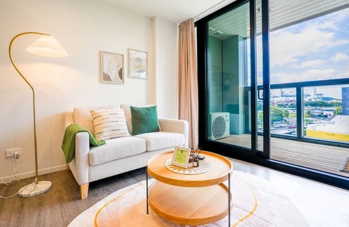 Parnell Apartment | Sophisticated One-Bedroom Hotel Suite in Parnell