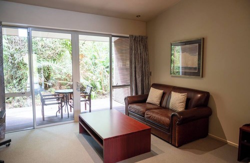 Franz Josef Glacier Apartment | Punga Grove