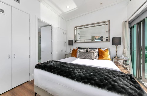 Auckland Central Business District Apartment | Penthouse Crown Jewel