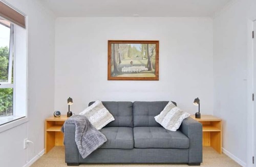 Avonhead Apartment | Bevington - Renovated 1 bedroom Studio