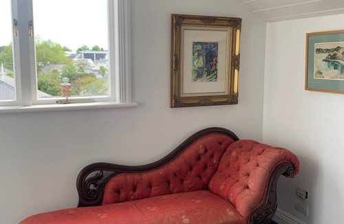 Ponsonby House | High spec villa in sought after heritage central suburb. Pet friendly