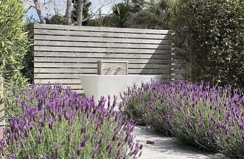 Leigh Cottage | Songbird Cottage - a luxury dog friendly hideaway