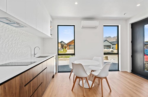Kawarau Falls House | Shepherds Haven, One Bedroom Unit
