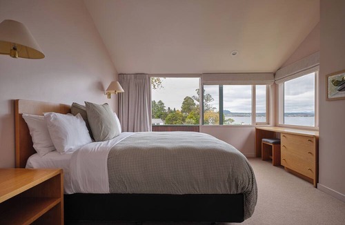 Nukuhau Ski Chalet | The Retreat