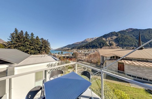 Queenstown City Centre Apartment | Blue Peaks Apartments