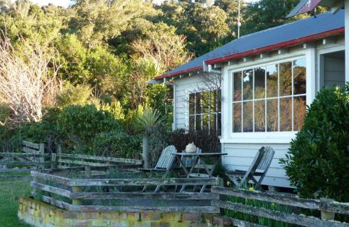Papatowai Cabin | Hilltop Accommodation Catlins