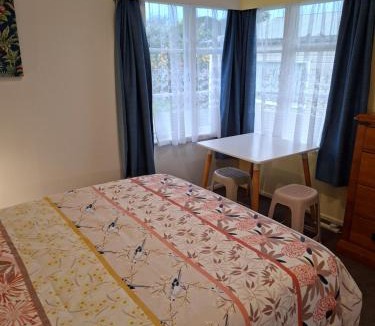 Hamilton East House | Spacious bedroom so close to Hamilton Gardens