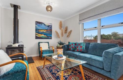 Ohope House | Coastal Haven Retreat - 4 Bedrooms